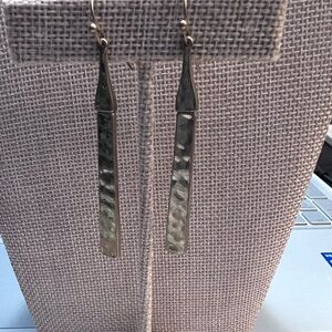 NWT. Muted Stamped Gokd Earrings